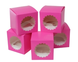 SALE retailverpakking: totaal 50 stuks 1 cupcakedoos FUCHSIA  incl inserts